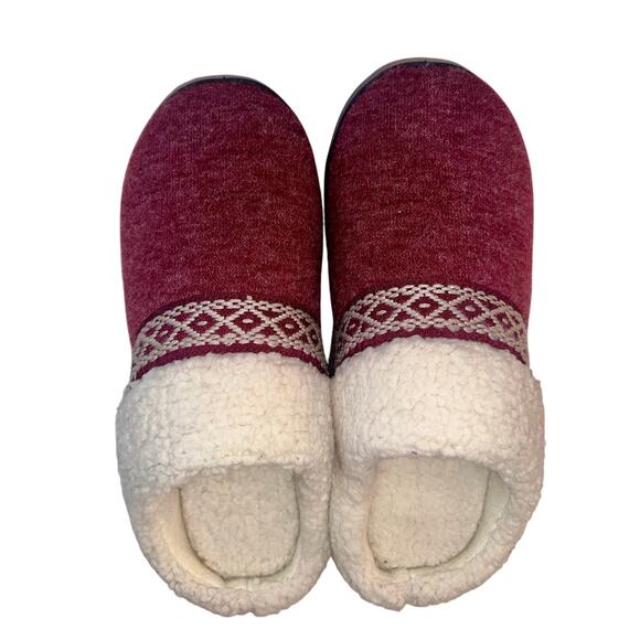 NWT Isotoner Clog Slippers Women's Large (8.5-9) Indoor/Outdoor Slip On Comfort - Picture 1 of 6